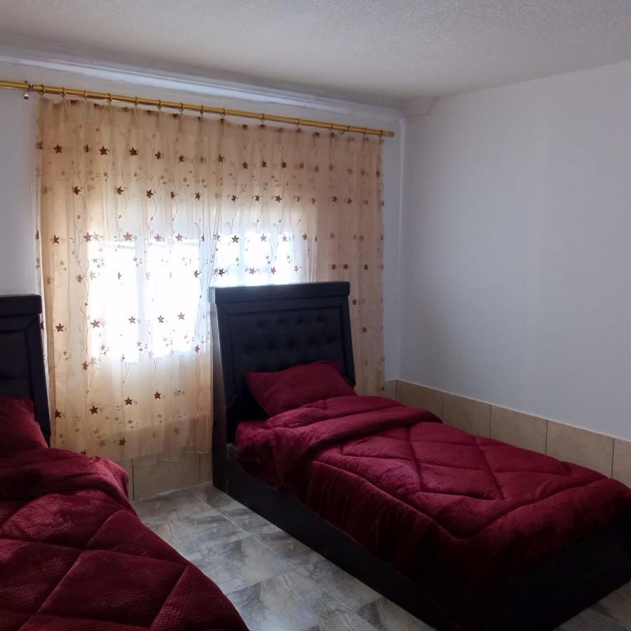 Guest House Hazem Al Azraq ash Shamālī Buitenkant foto